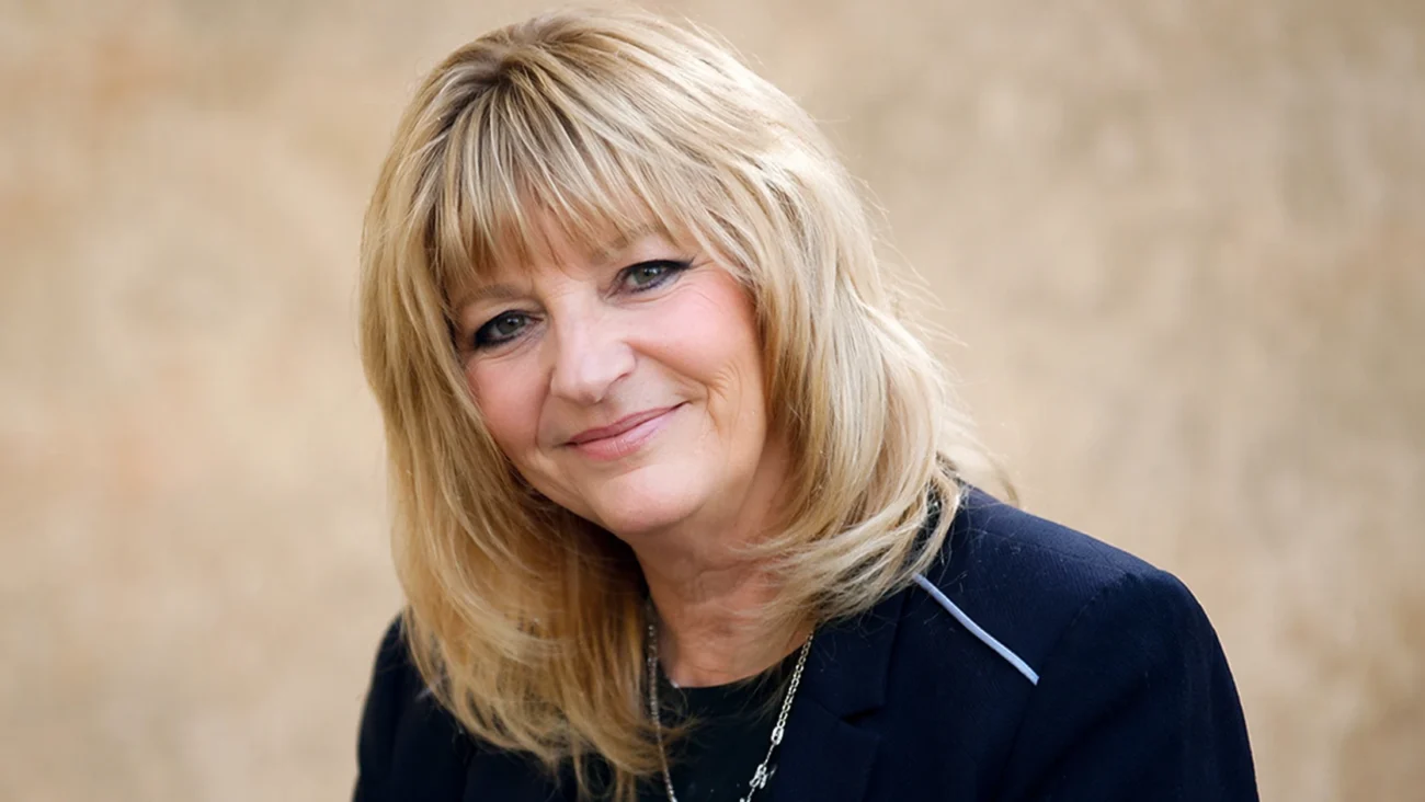 joan anderton